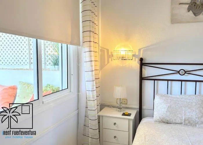 Vis Herbae Pool View By Irent Fuerteventura Appartamento *