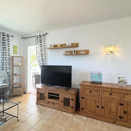 Vis Herbae Pool View By Irent Fuerteventura *